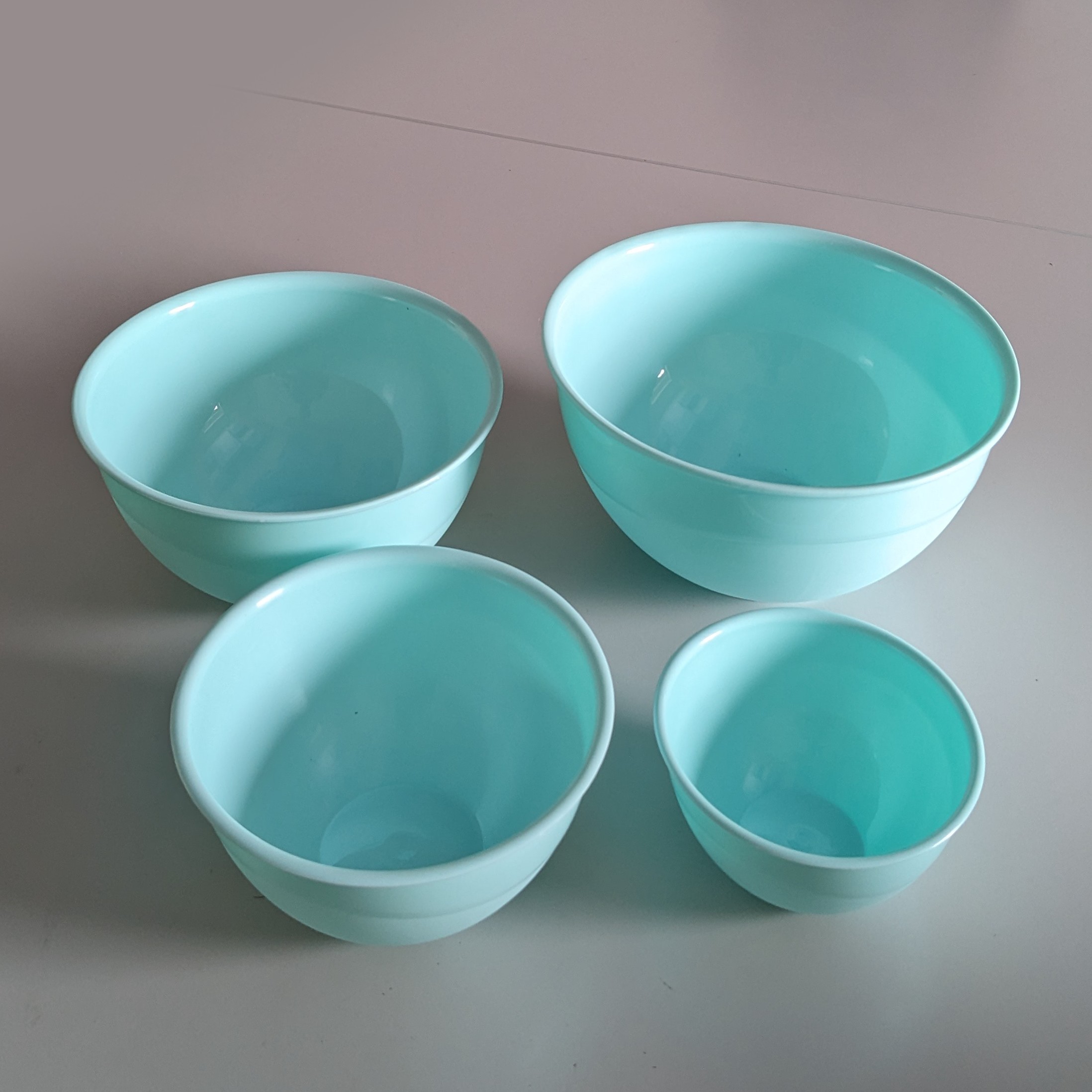 22552_13 Set of 4 plastic bowls 0.5 + 1 + 2 + 3 liters